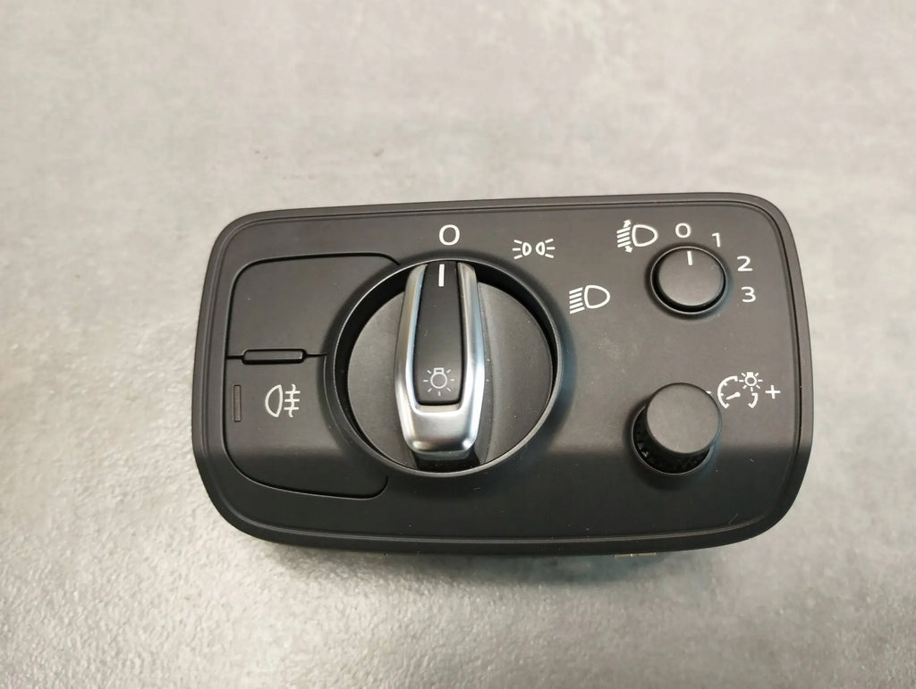 Audi A3 8V LIGHT SWITCH 8V0941531M