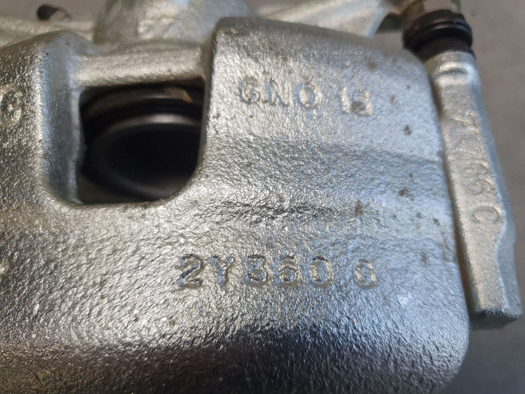 Audi A3 8Y Brake caliper right front 5WA615124