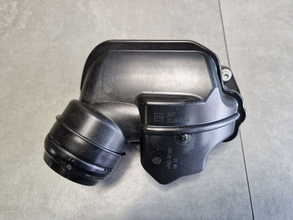 Audi A3 8Y Intake pipe 05E129654R