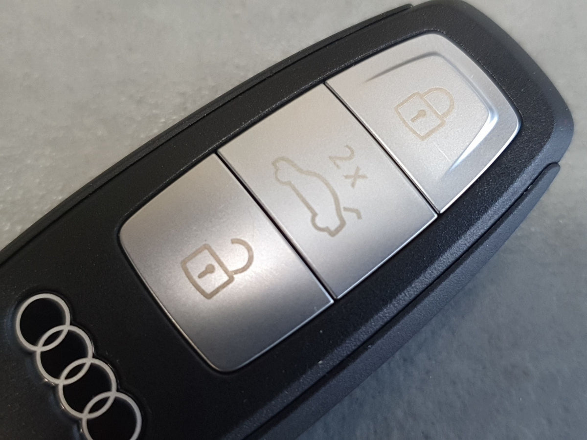 Audi A3 8Y Key pilot 8Y0959754CJ