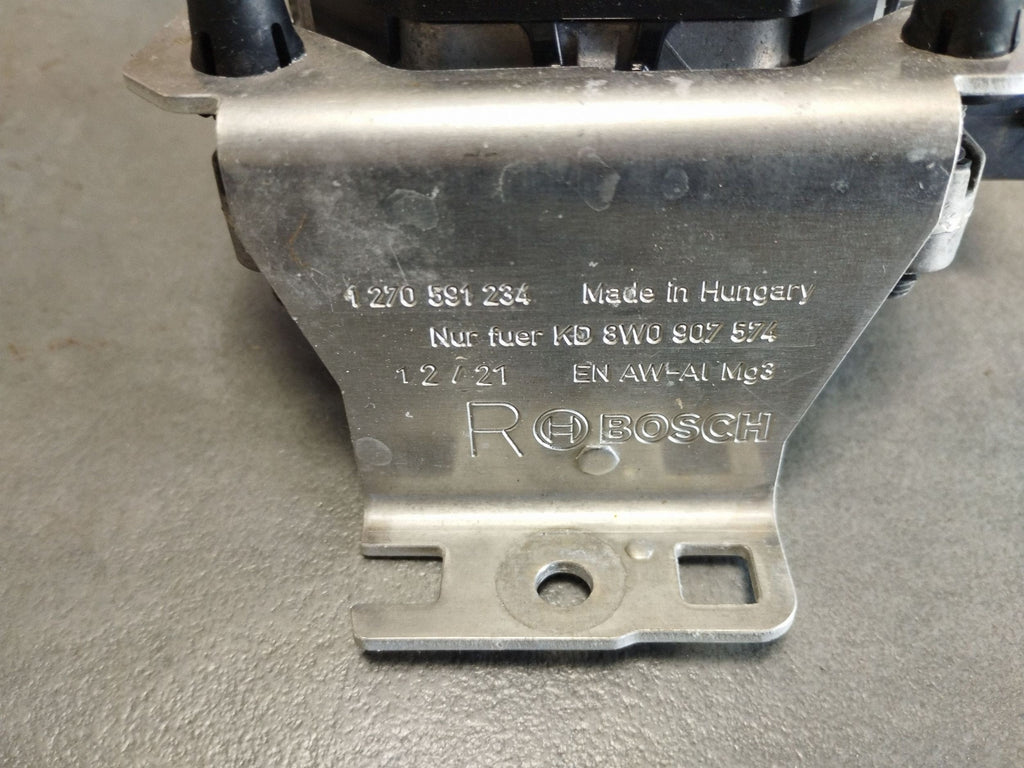 Audi A4 S4 B9 8W Active Cruise Control Radar distronic 8W0907561G