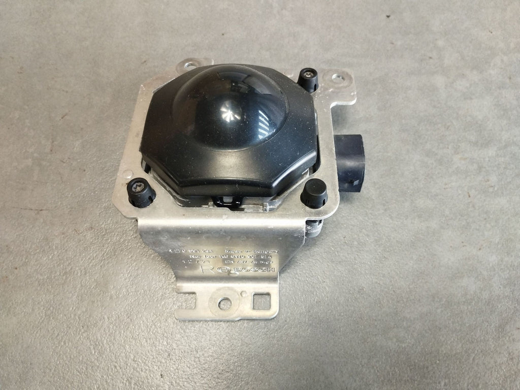 Audi A4 S4 B9 8W Active Cruise Control Radar distronic 8W0907561G