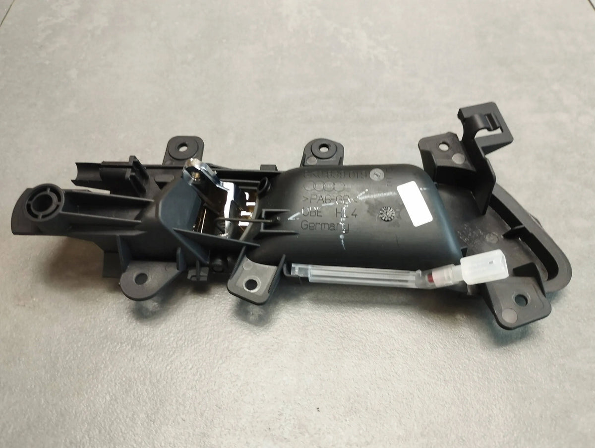 Audi A5 8T DOOR HANDLE EXT LEFT REAR LED 8K0839019E