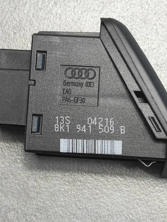 Audi A5 8T EMERGENCY SWITCH 8K1941509B