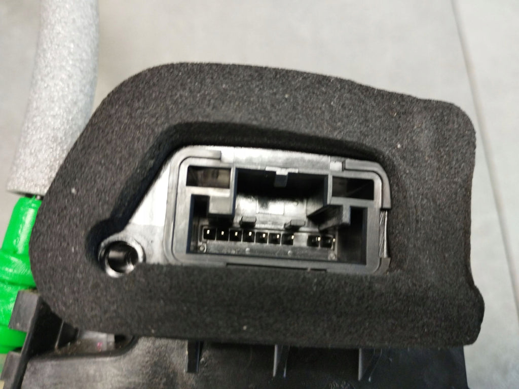 Audi A5 B10 DOOR LOCK RIGHT REAR 85E839016G