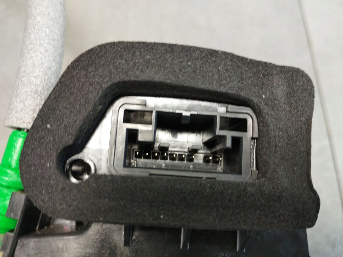 Audi A5 B10 DOOR LOCK RIGHT REAR 85E839016G