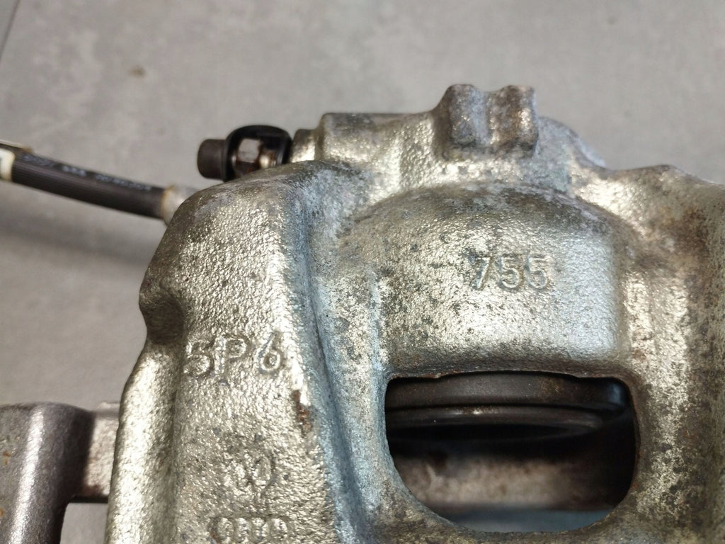 Audi A5 Sportback 8TA 2016 2.0 TDI CLAMP LEFT FRONT
