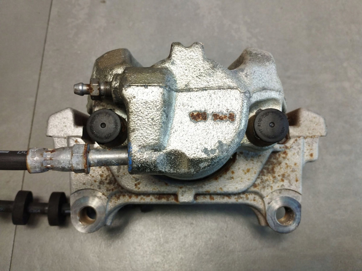 Audi A5 Sportback 8TA 2016 2.0 TDI CLAMP RIGHT FRONT