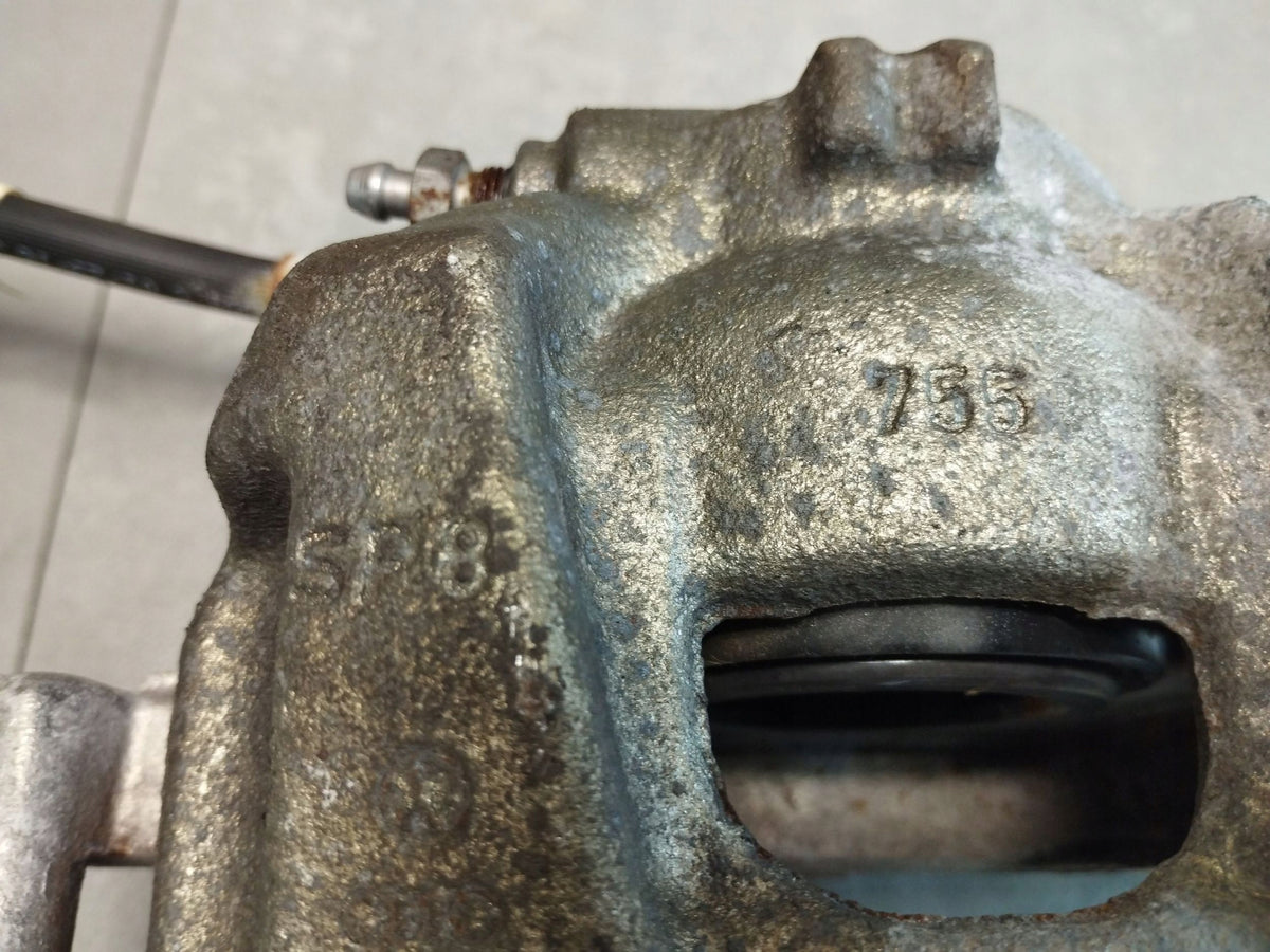 Audi A5 Sportback 8TA Brake caliper LEFT FRONT