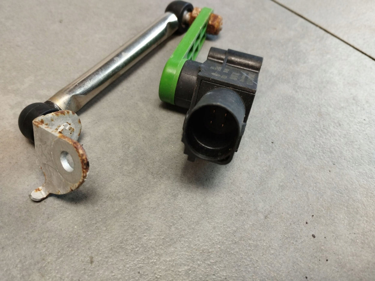 Audi A5 Sportback 8TA Leveling Sensor 8K0907503