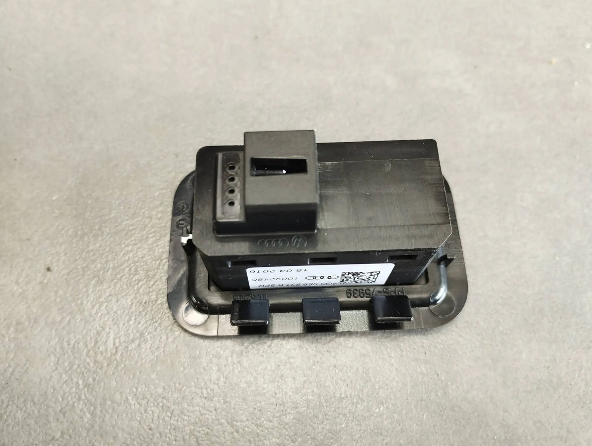 Audi A6 C7 4G flap switch rear 4G0959831B