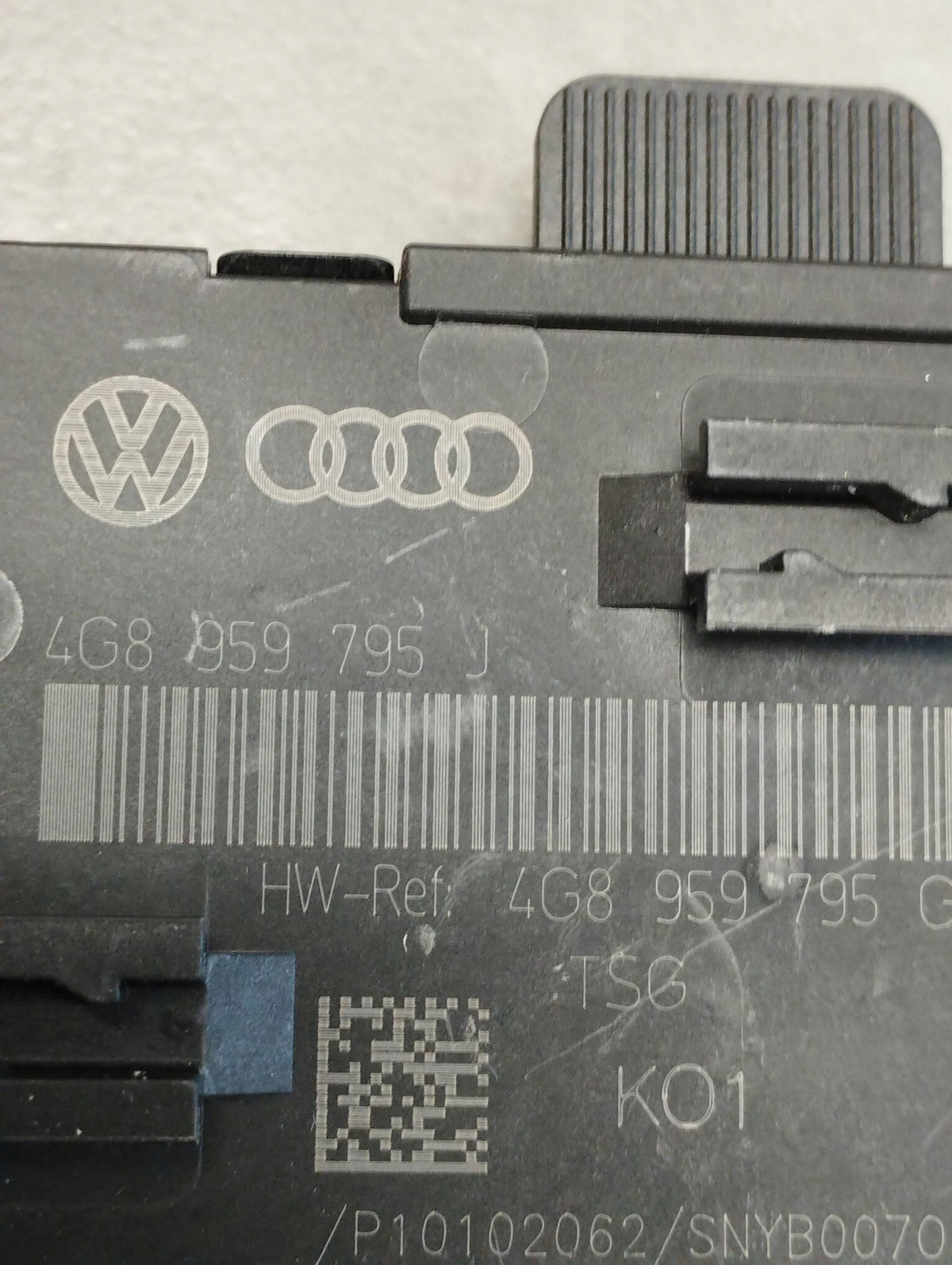 Audi A7 4G 2016 DOOR MODULE REAR 4G8959795J