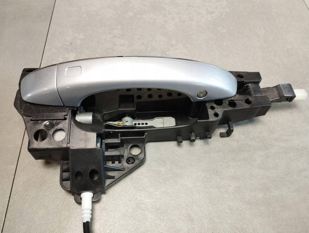 Audi A7 4G 2016 HANDLE RIGHT REAR KESSY LED CHROME LZ7G 4H0837886