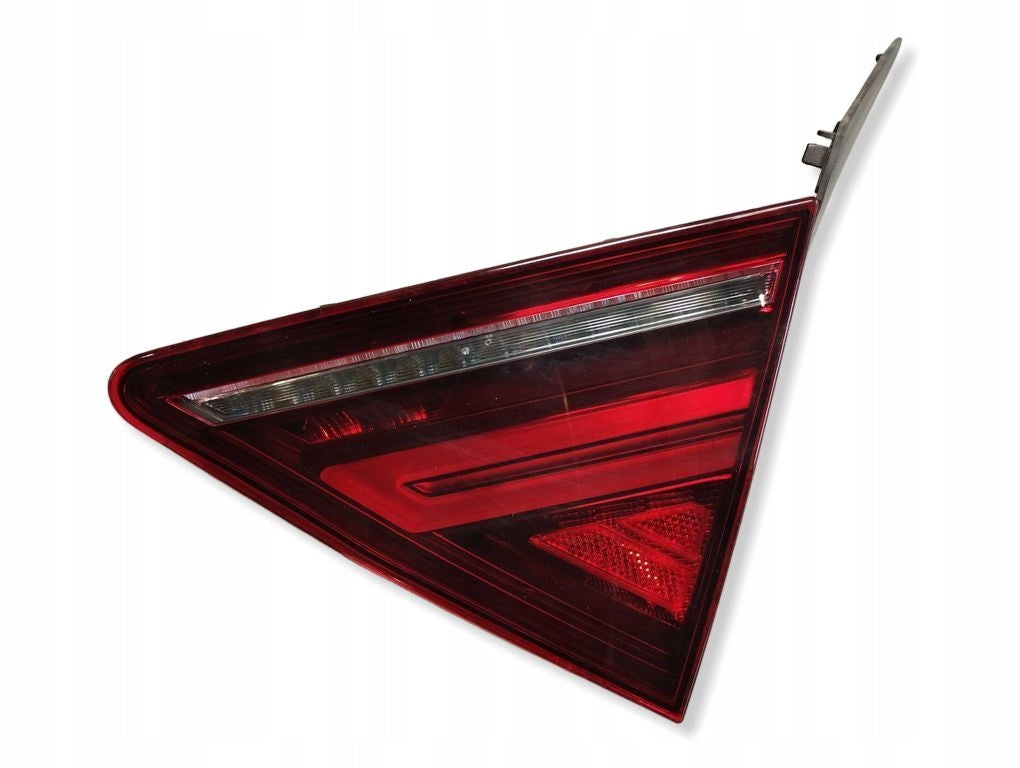 Audi A7 4G 2016 LAMP RIGHT REAR FLAPS 4G8945094H