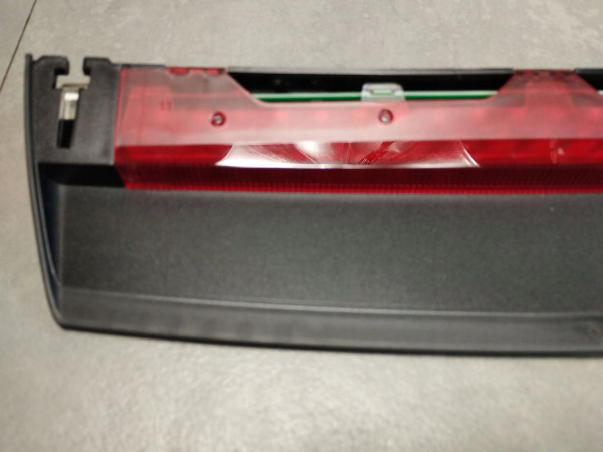 Audi A8 D4 4H ADDITIONAL LIGHT STOP 4H0945097