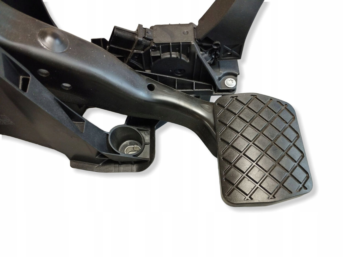 Audi Q3 F3 83A Brake Pedals Gas 5Q1723058BP