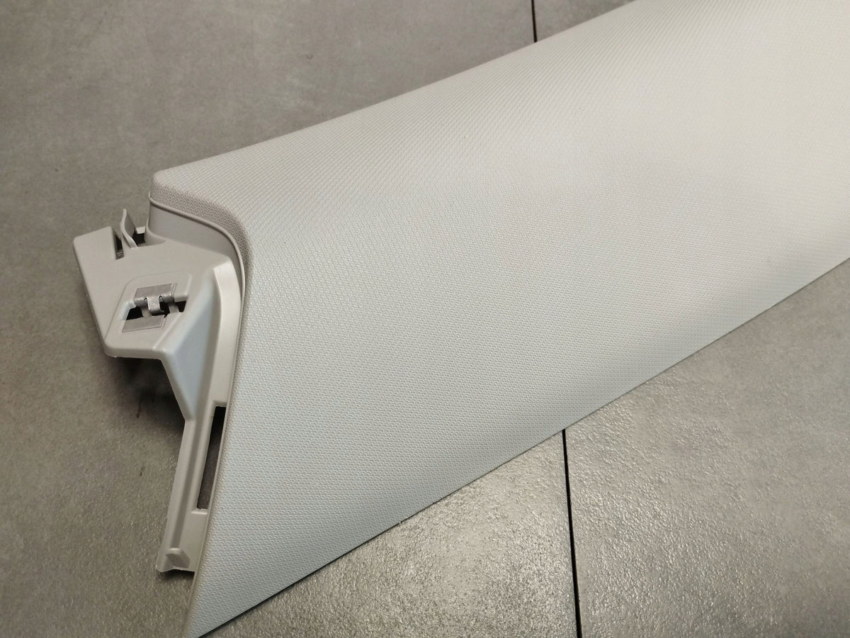 Audi Q3 F3 83A Post cover C RIGHT 83A867288