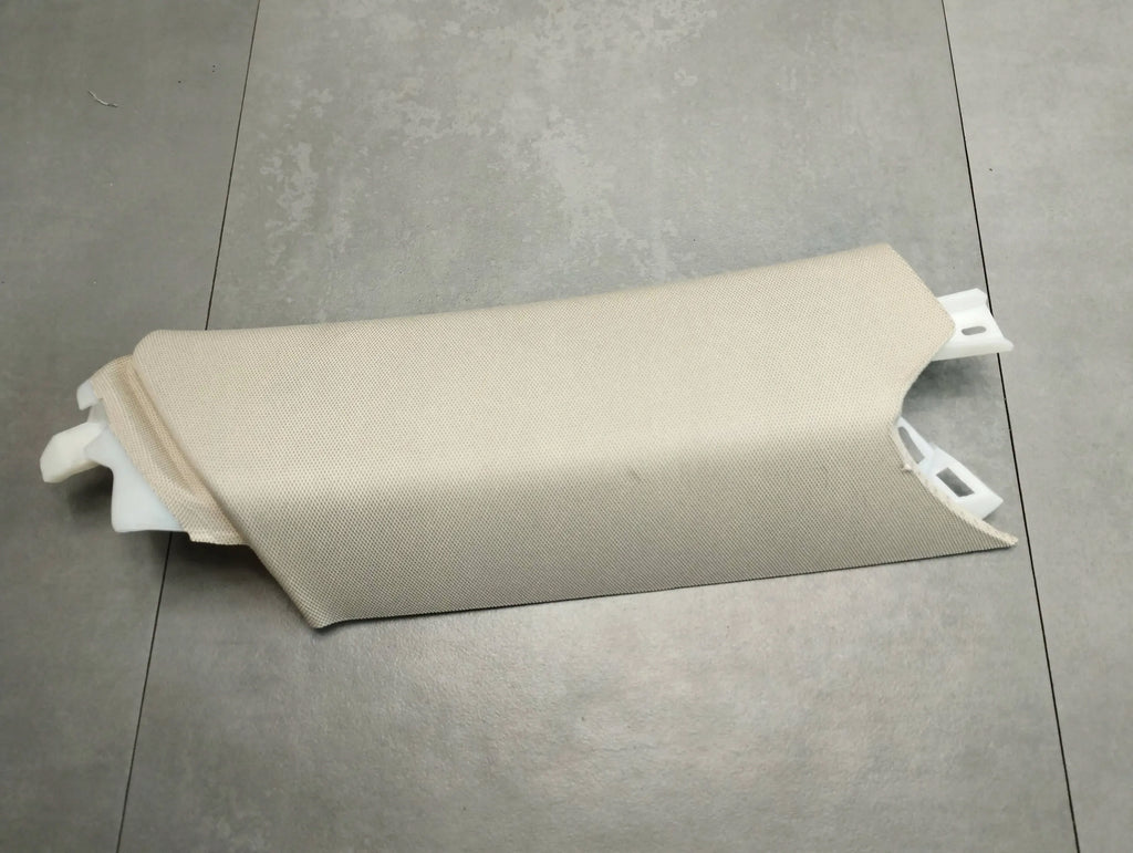 Audi Q5 8R COVER POST PLATING 8R0867287B