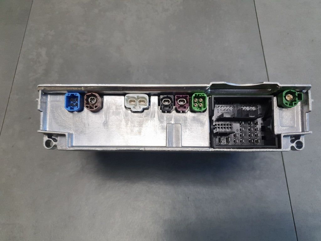 Audi Q6 e-tron Multimedia Station Central Controller 8B3035142S