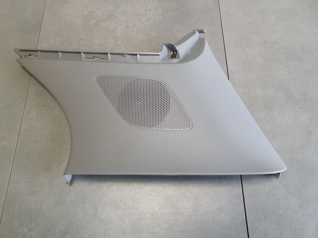Audi Q6 e-tron Post cover D right 85H867246A