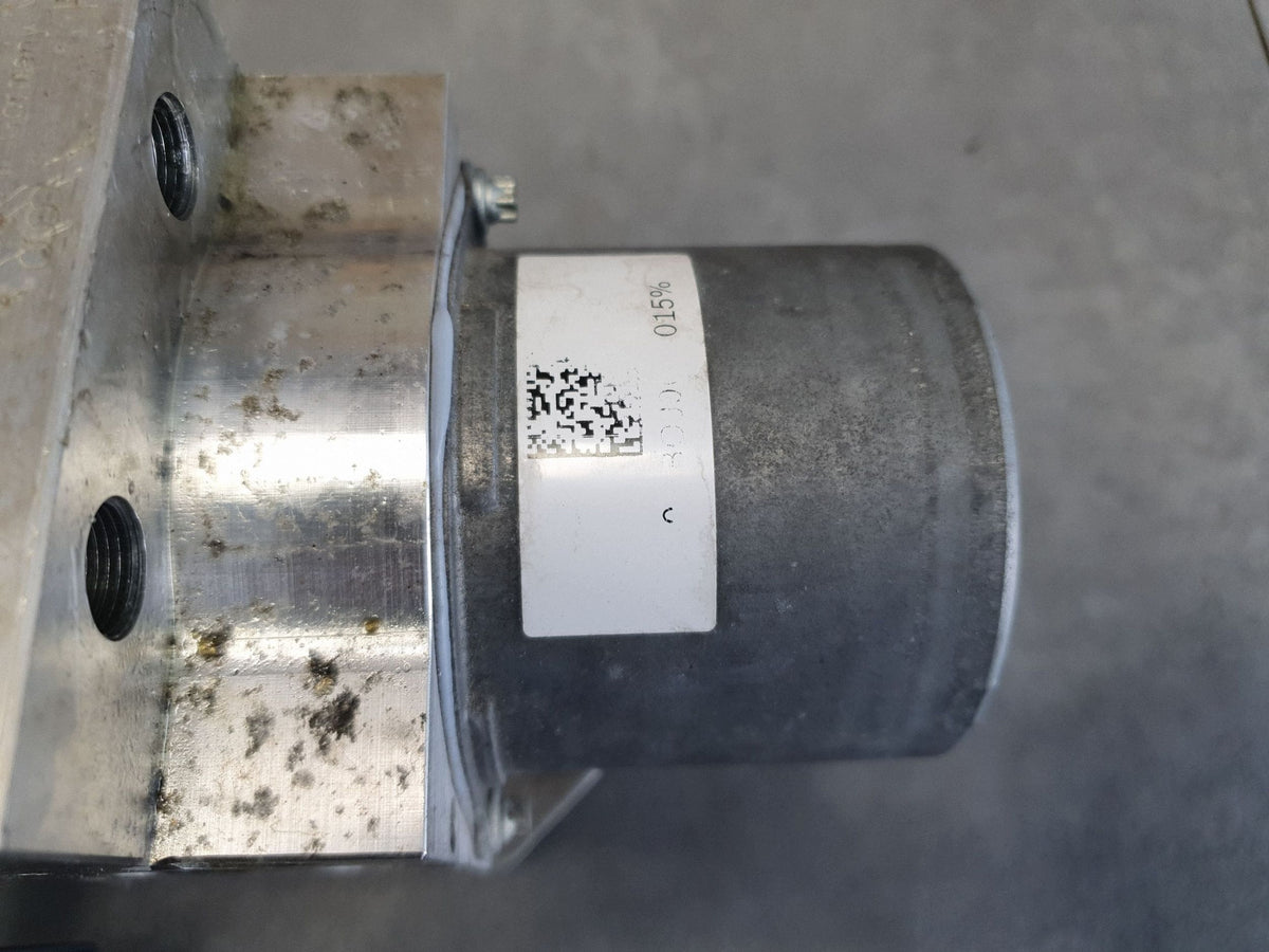 Audi Q7 4M ABS pump driver 4M0907379K 4M0614517N