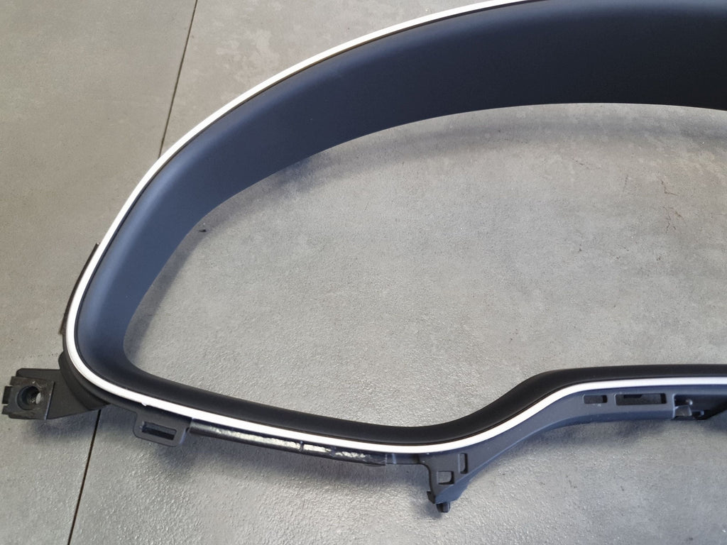 Audi Q7 4M Decorative strip counter frame 4M0857115