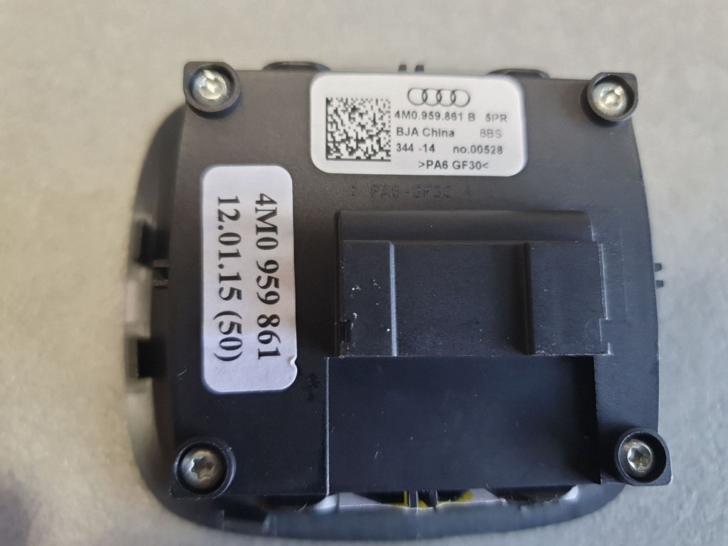Audi Q7 4M seat switch 4M0959861