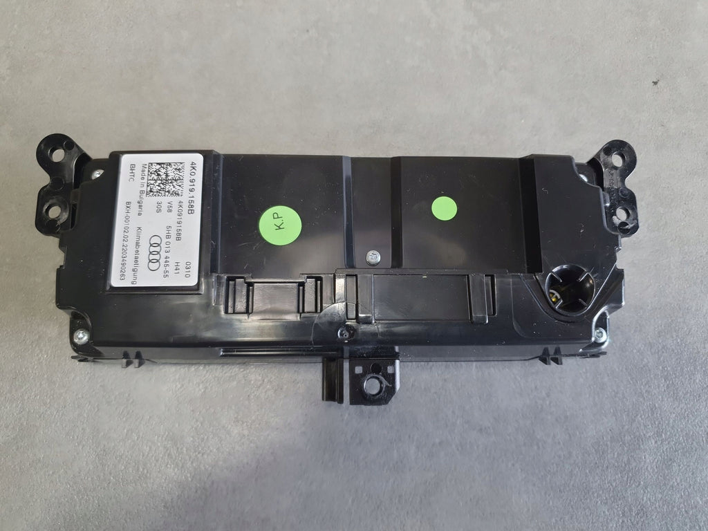 Audi Q8 Air conditioning panel 4K0919158B