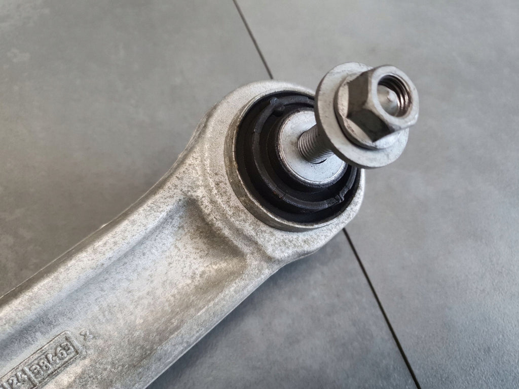 Audi Q8 Control arm left front 4M0407155E