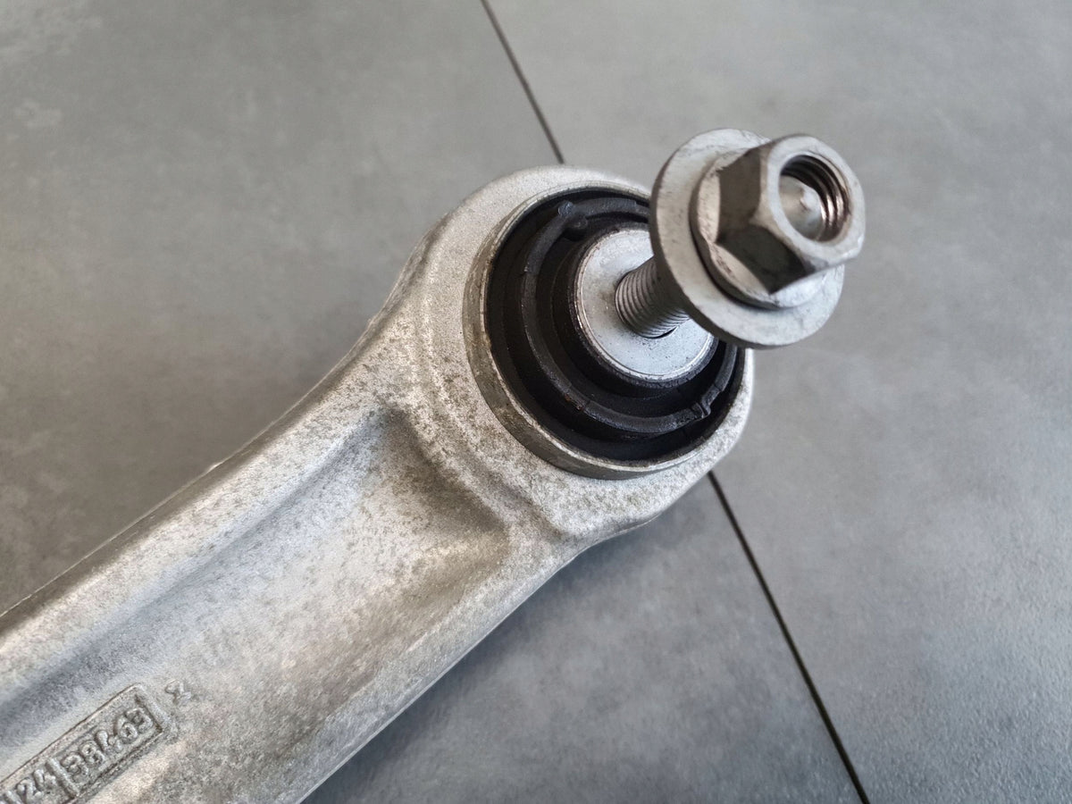 Audi Q8 Control arm left front 4M0407155E
