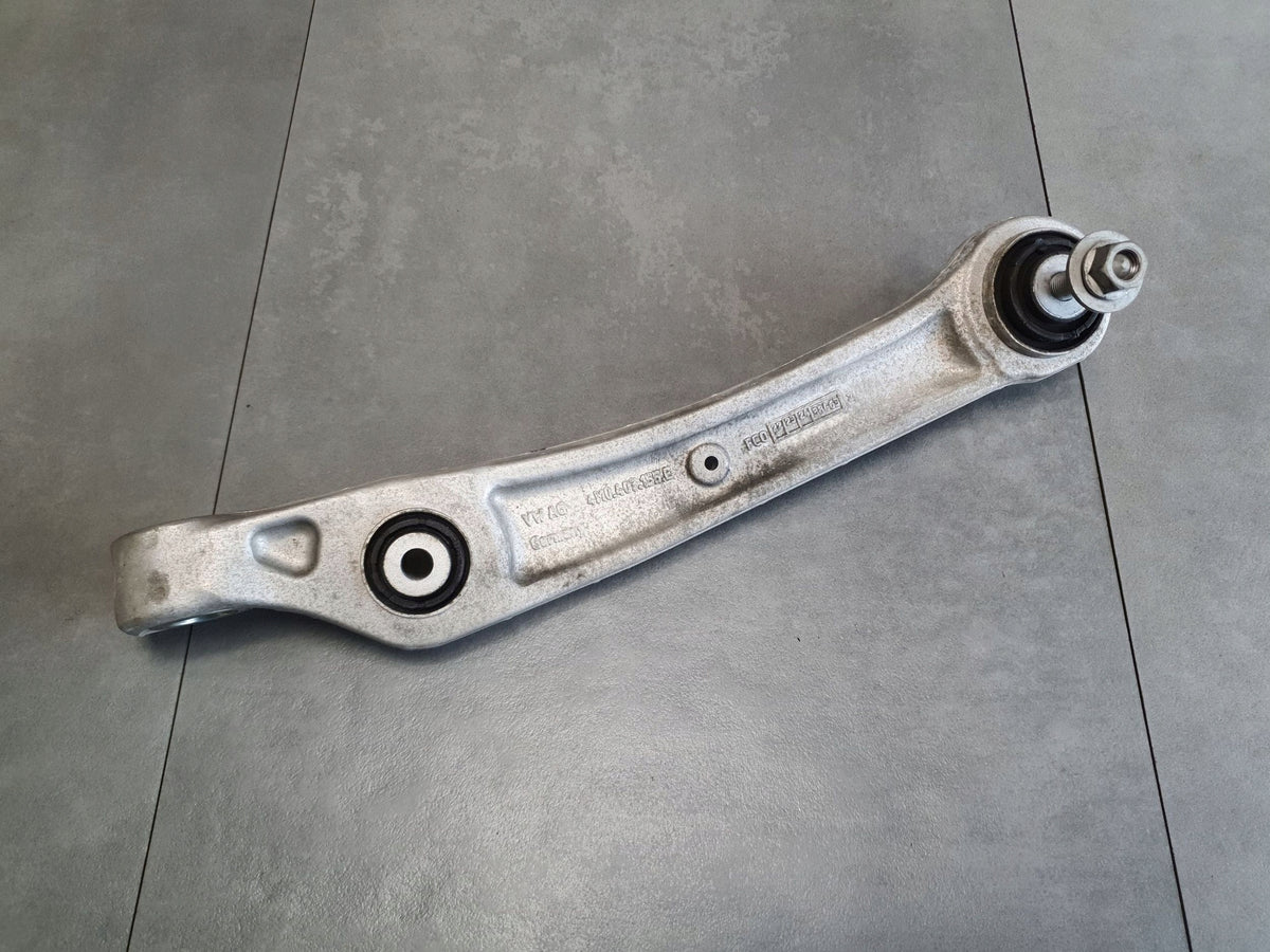 Audi Q8 Control arm left front 4M0407155E