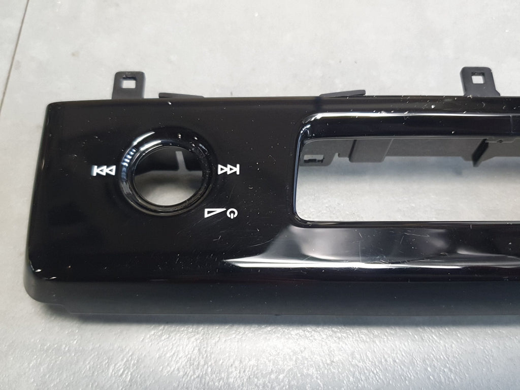 Audi SQ6 e-tron Center console cover 85E863263