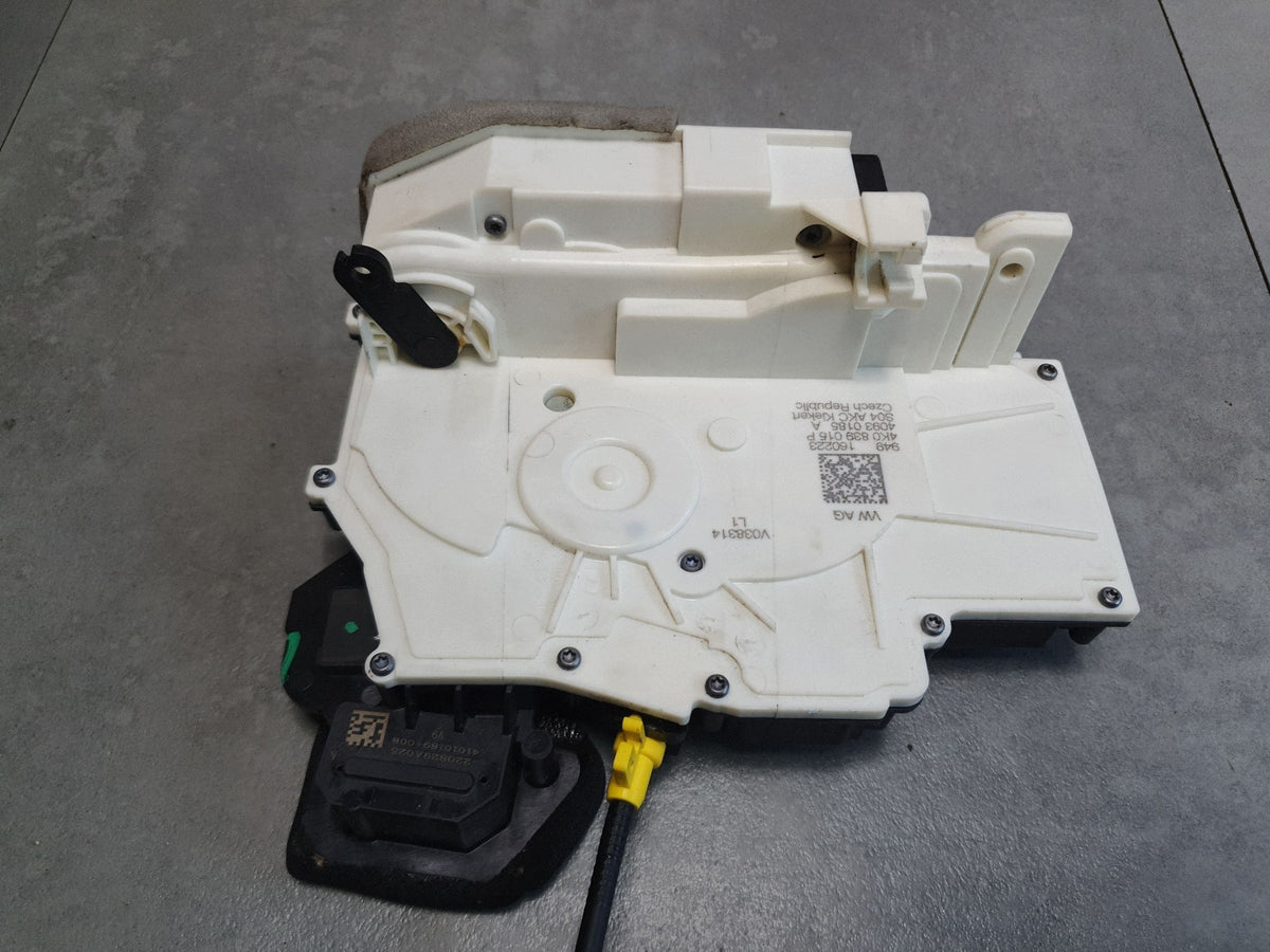 Audi SQ6 e-tron Rear Door Lock Left Rear 4K0839015P