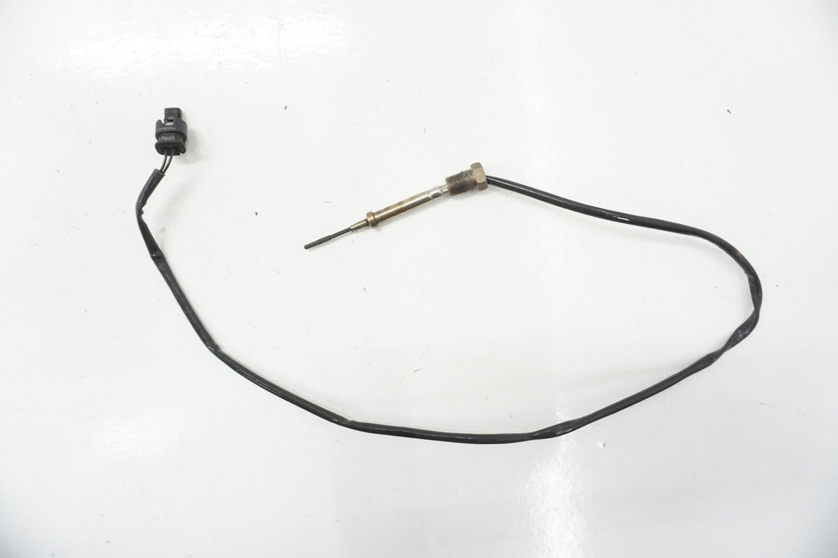 BMW 2 F46 1.5D CAPTEUR DE TEMPÉRATURE DES GAZ D'ÉCHAPPEMENT 8570231