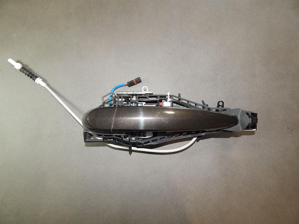BMW 3 F30 DOOR HANDLE LEFT REAR B65