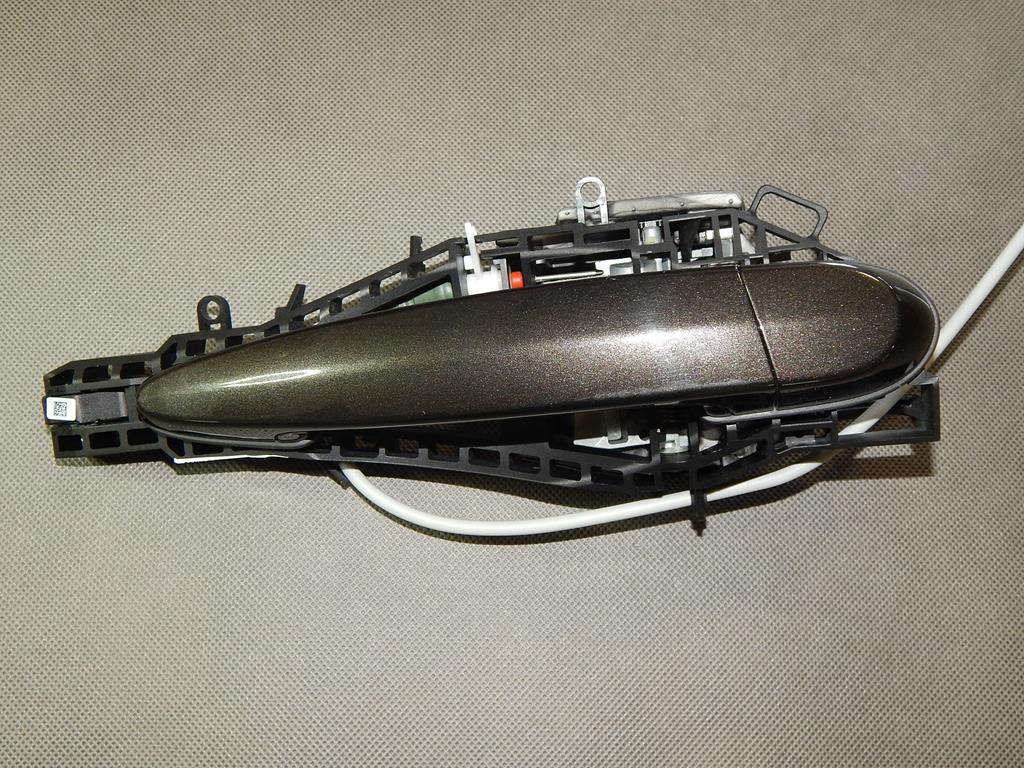 BMW 3 F30 DOOR HANDLE RIGHT REAR ILLUMINATED B65