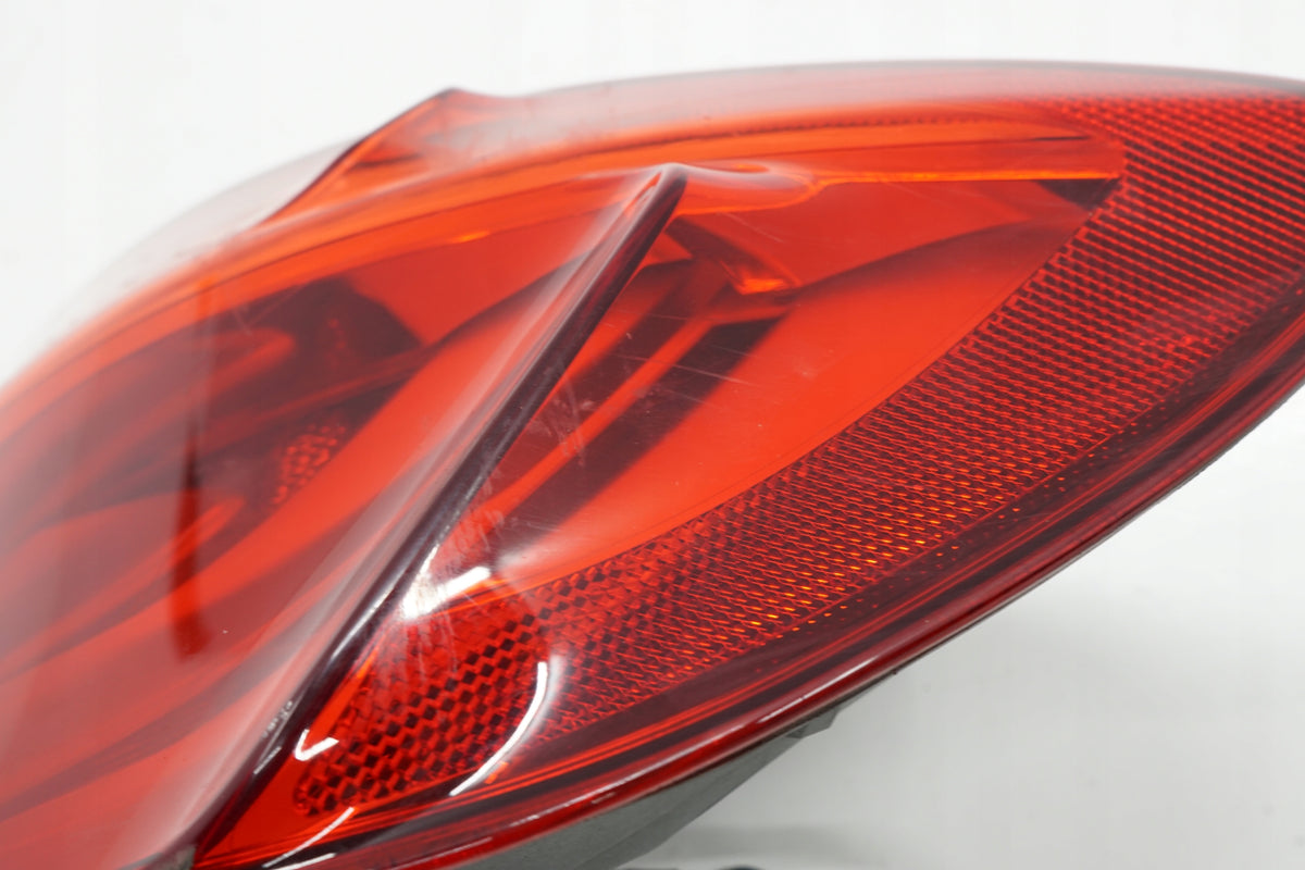 BMW 5 F10 LAMP RIGHT REAR 7203230