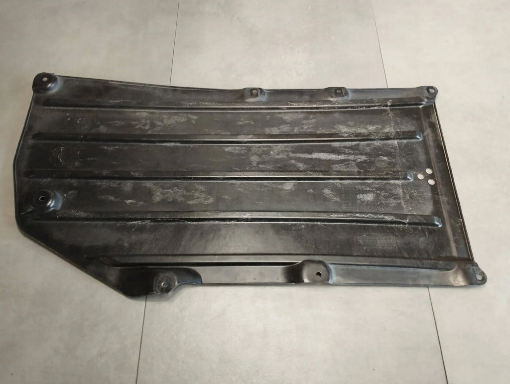 BMW 7 G11 CHASSIS SKID PLATE 7340173