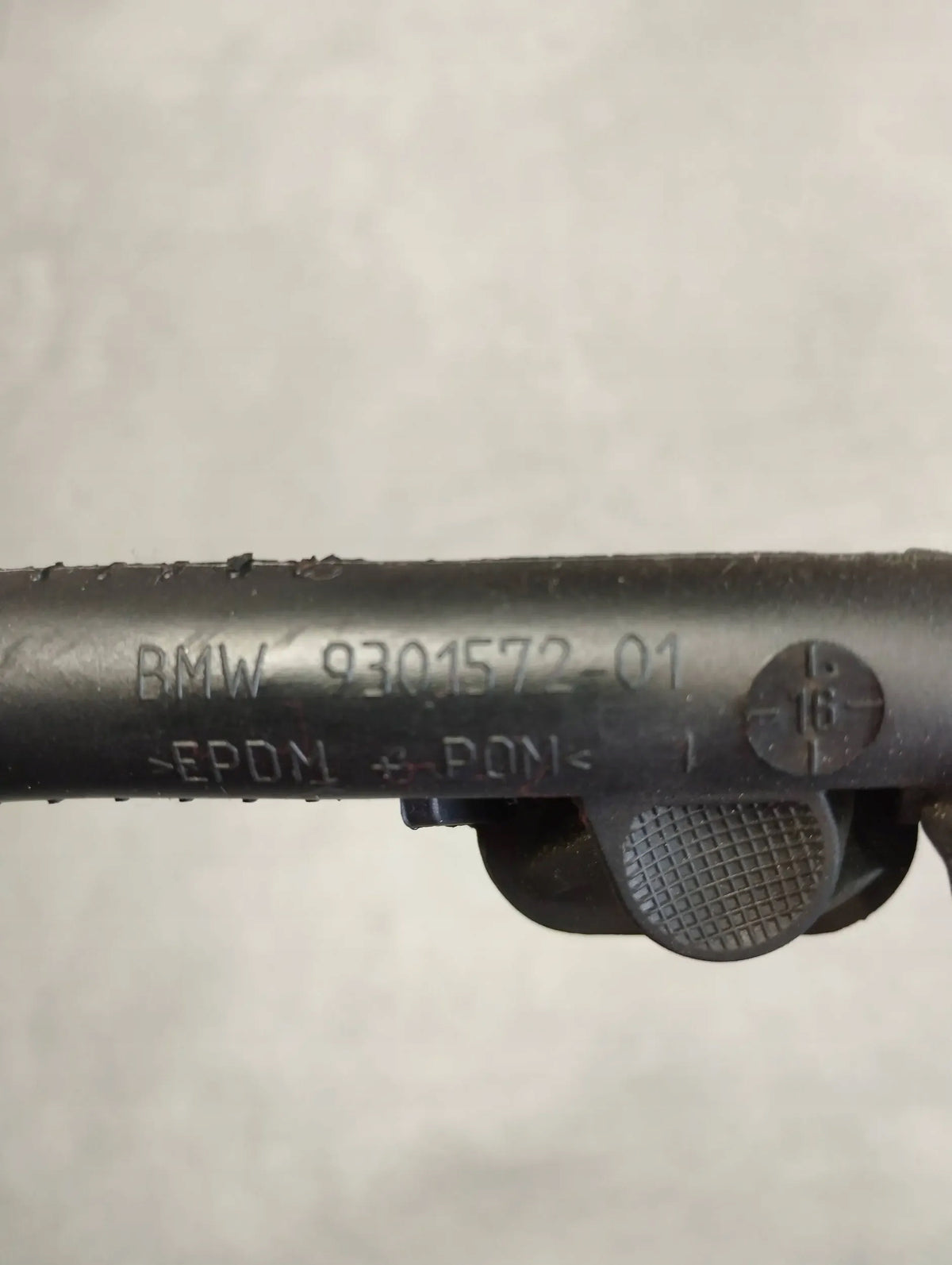 BMW 7 G11 DRAINAGE LINE 9301572