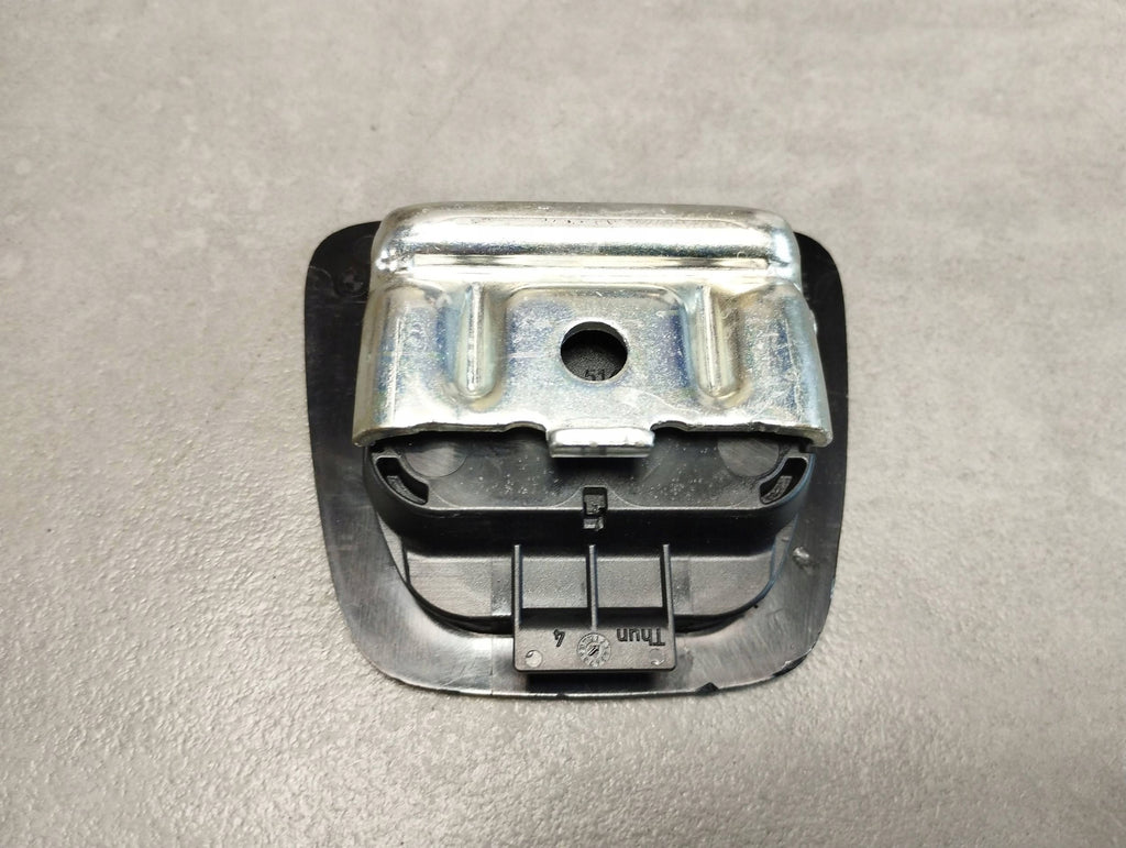 BMW 7 G11 HANDLE HOOK