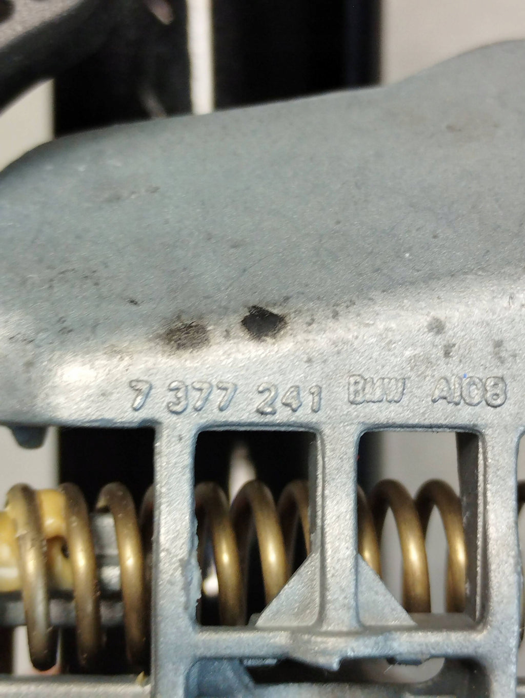 BMW 7 G11 HANDLE LEFT REAR 475 7377241 KEYLESS