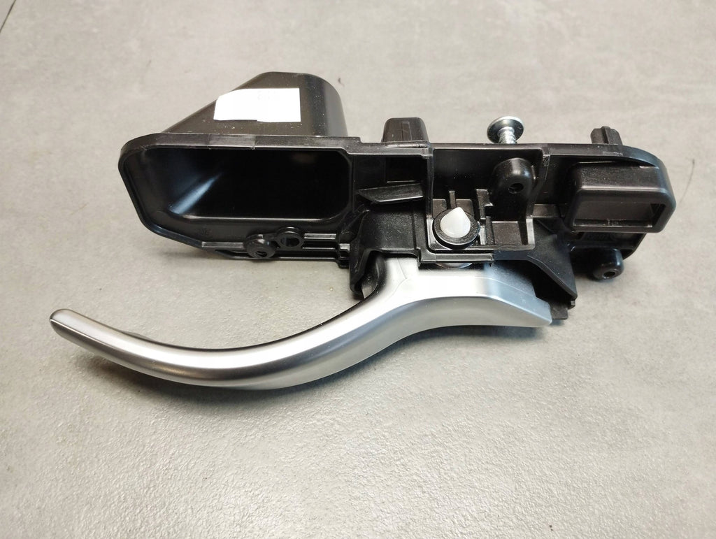 BMW 7 G11 INTERIOR DOOR HANDLE RIGHT REAR 7398882