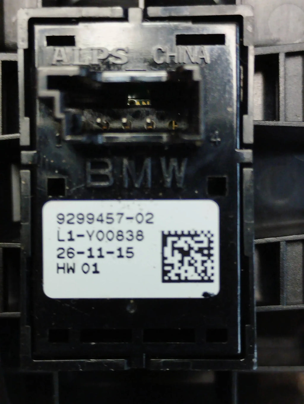 BMW 7 G11 WINDOW SWITCH LEFT 9299457 UK