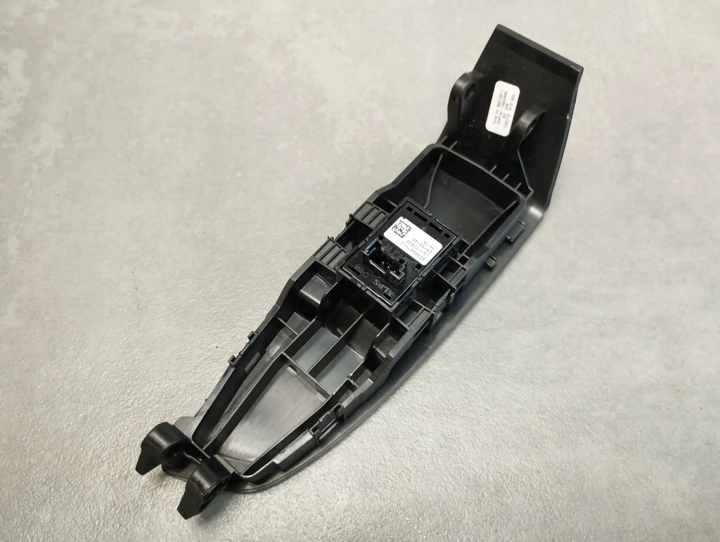 BMW 7 G11 WINDOW SWITCH LEFT 9299457 UK