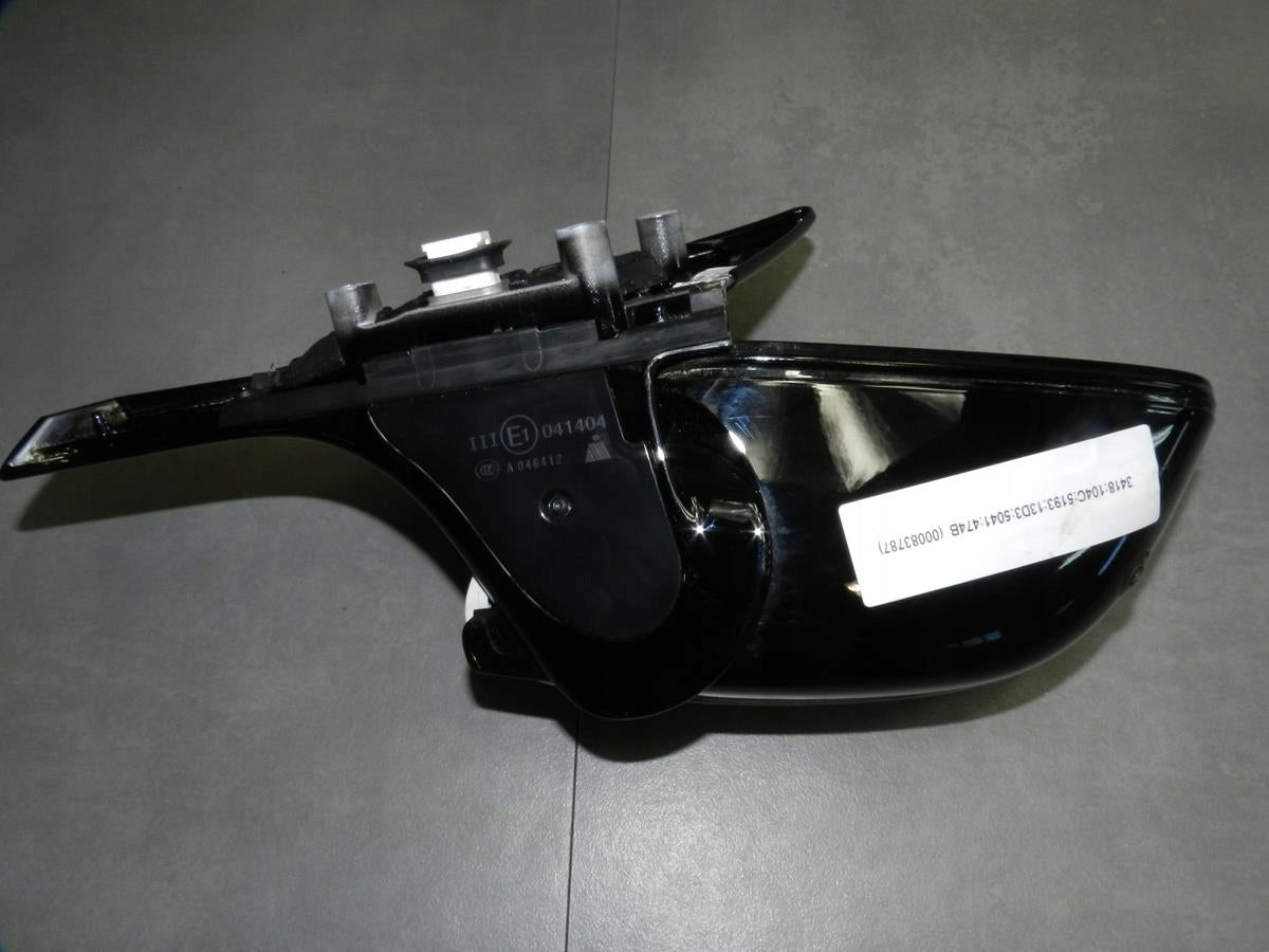 BMW 8 G15 MIRROR RIGHT 9 PIN CAMERA A300