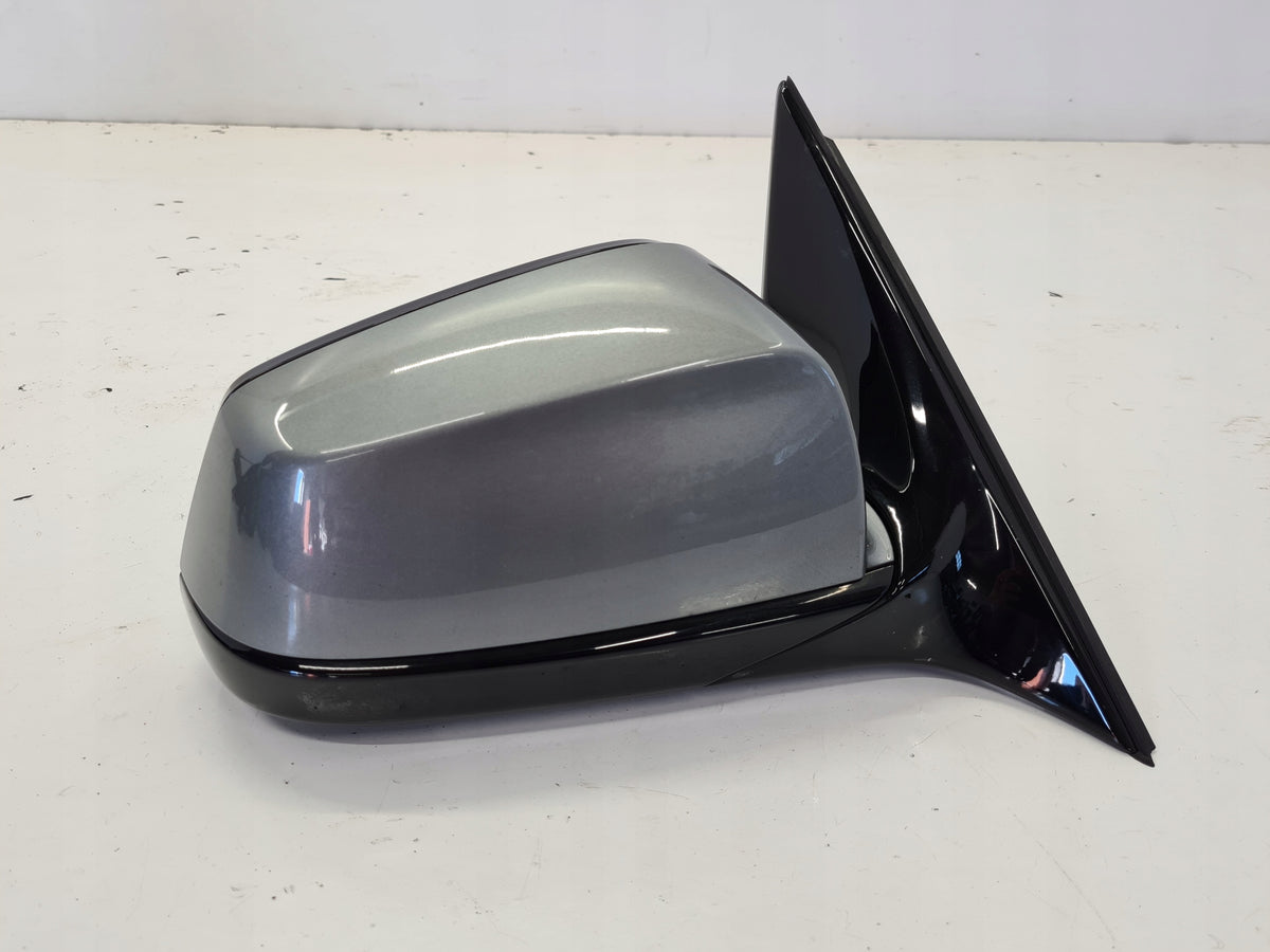 BMW F10 F11 OGLEDALO DESNO 7PIN KAMERA A52