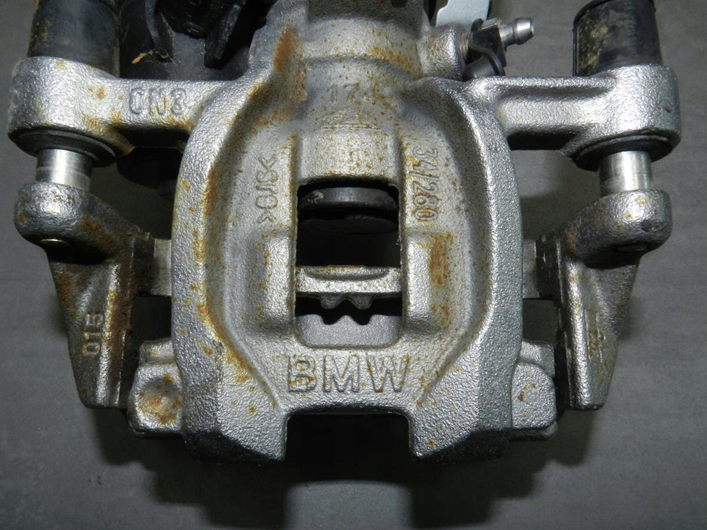 BMW X1 F48 2.0 D CLAMP RIGHT REAR 6880380