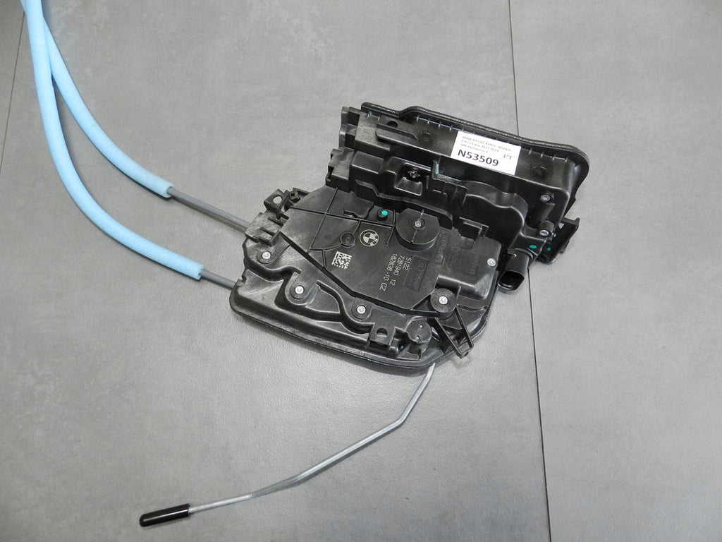 BMW X3 G01 LOCK RIGHT REAR 7281940