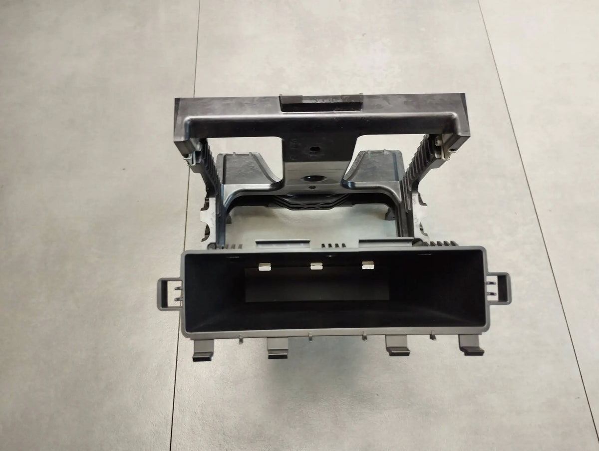 BMW X5 F15 STORAGE TUNNEL SHELF 9252007