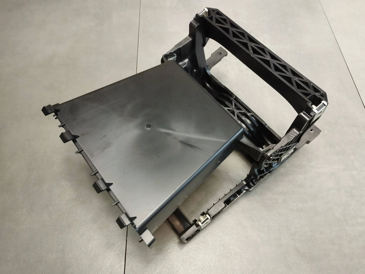 BMW X5 F15 STORAGE TUNNEL SHELF 9252007